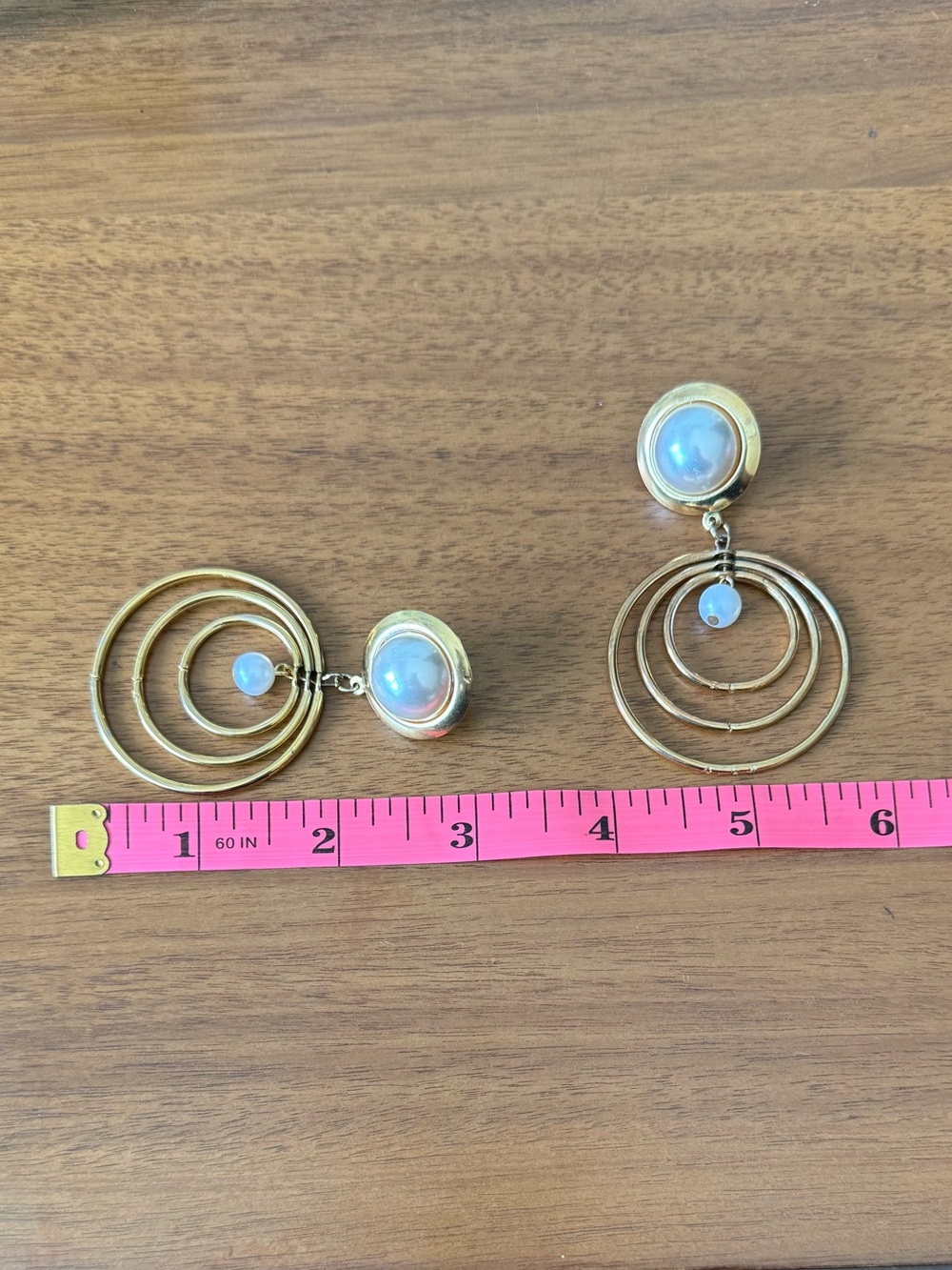 Vintage Gold-tone Concentric Circle Hoops Pearl Cabochon Drop Dangle Earrings - Picture 7 of 10